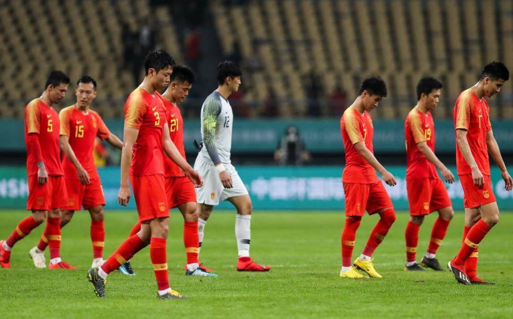 放弃葡萄牙籍！韩鹏刚转正出任鲁能主帅就说服蓉城锋霸入队归化，曾效力德甲